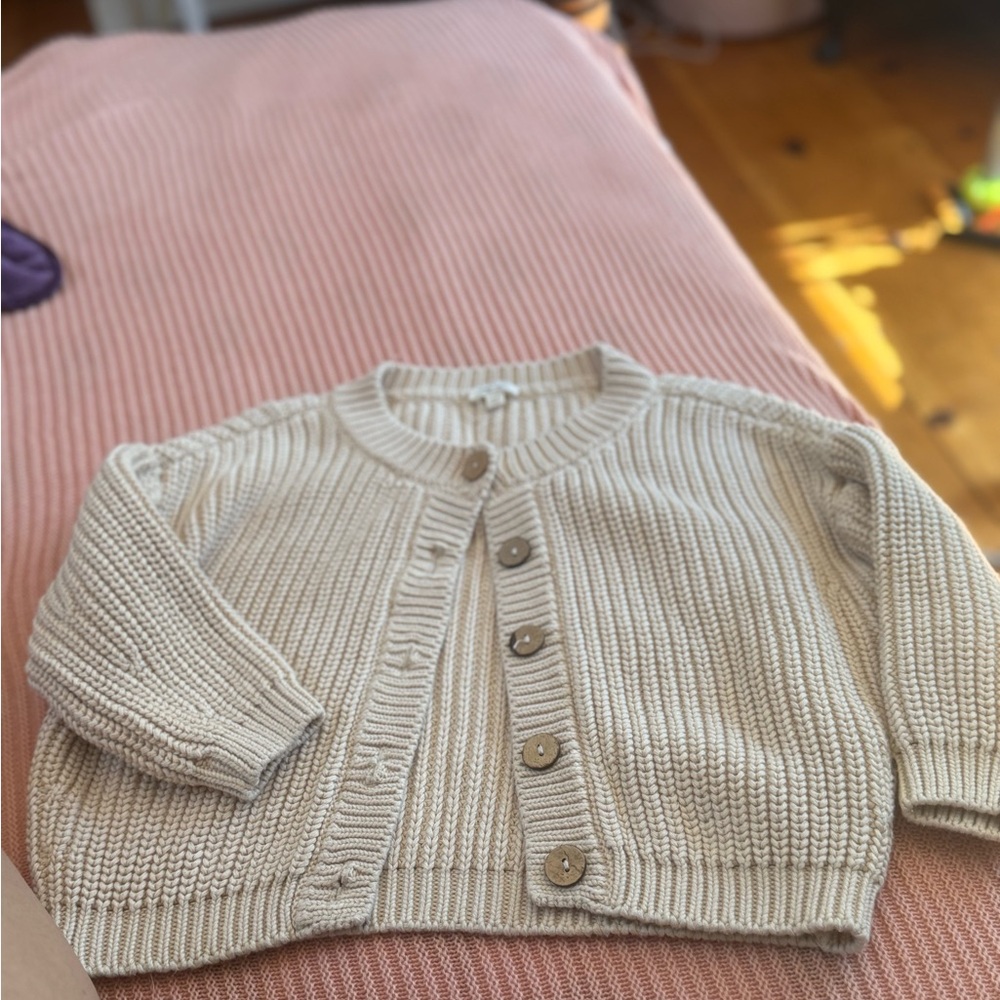 The Simple Folk The Chunky Cardigan in Oatmeal Size 3/4 Years